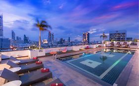 โรงแรมฟูรามา สีลม กรุงเทพ (SHA Certified)